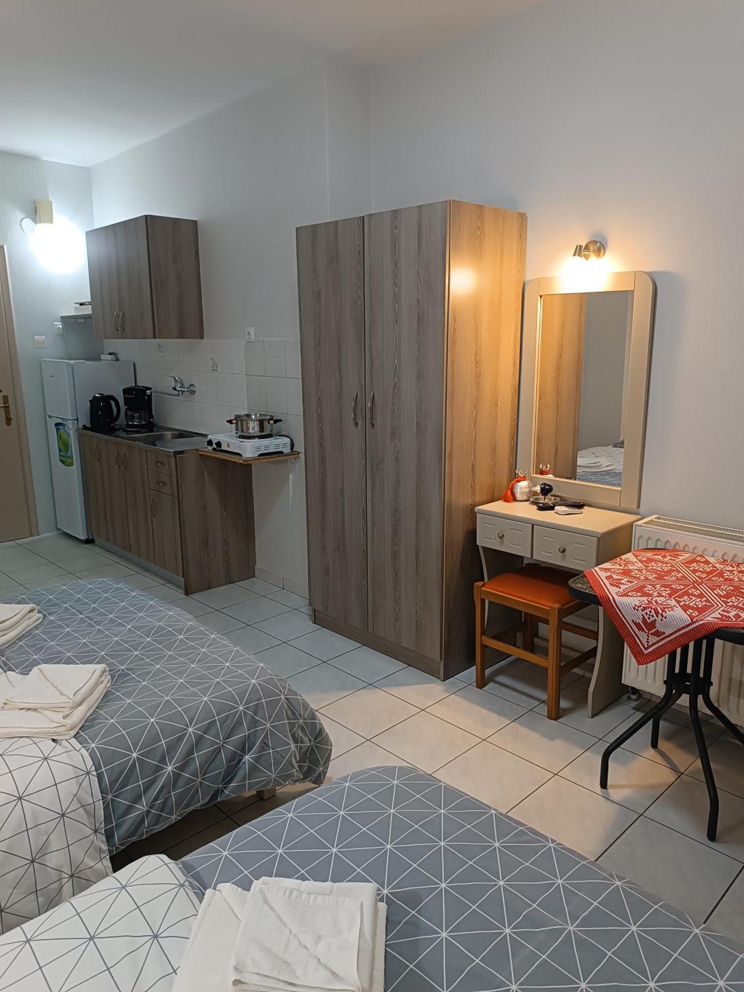 Rooms Anastasia Paralia מראה חיצוני תמונה